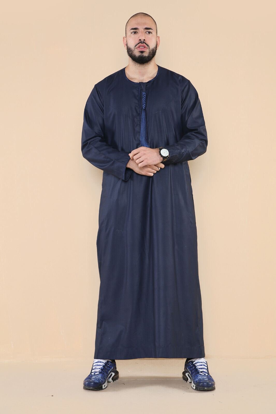 Herren Marineblau Thobe Jubba Saudi Islamisch Arabisch Eid Emirati Kaftan Jubbah Quaste Robe