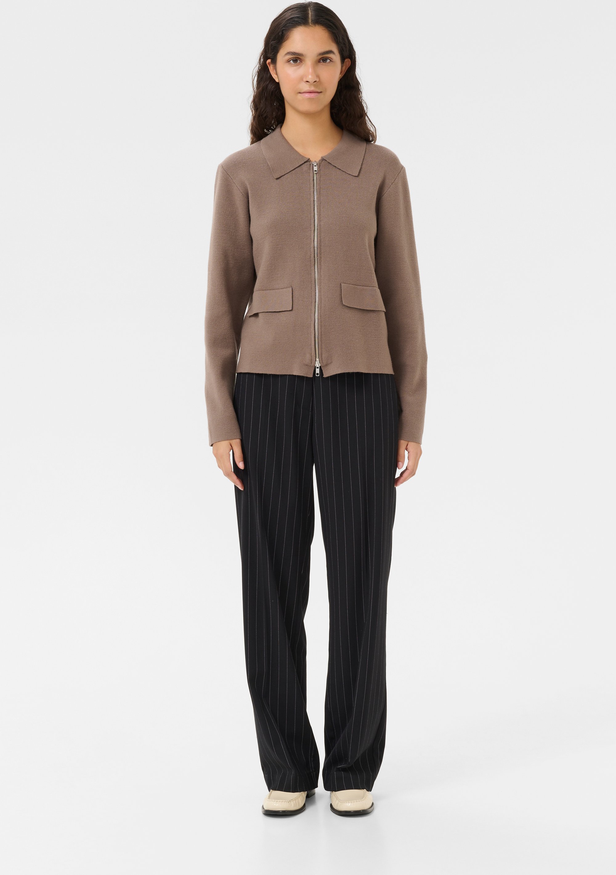 Strickjacke KBAntonella Classic fit beige