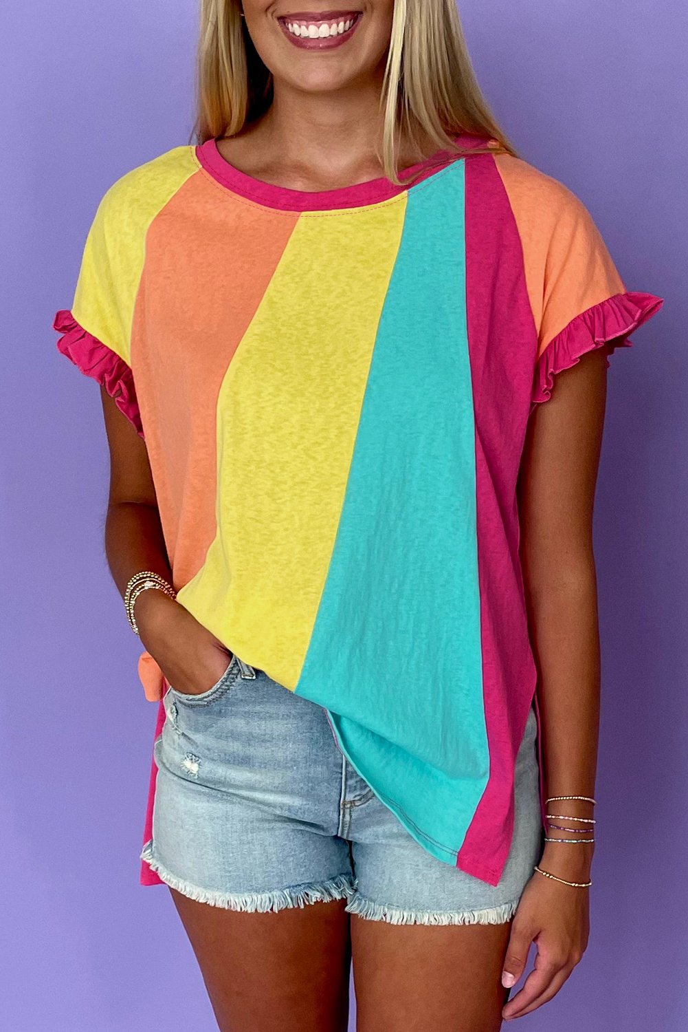 Regenbogenstreifen T-Shirt mit kurzen Ärmeln