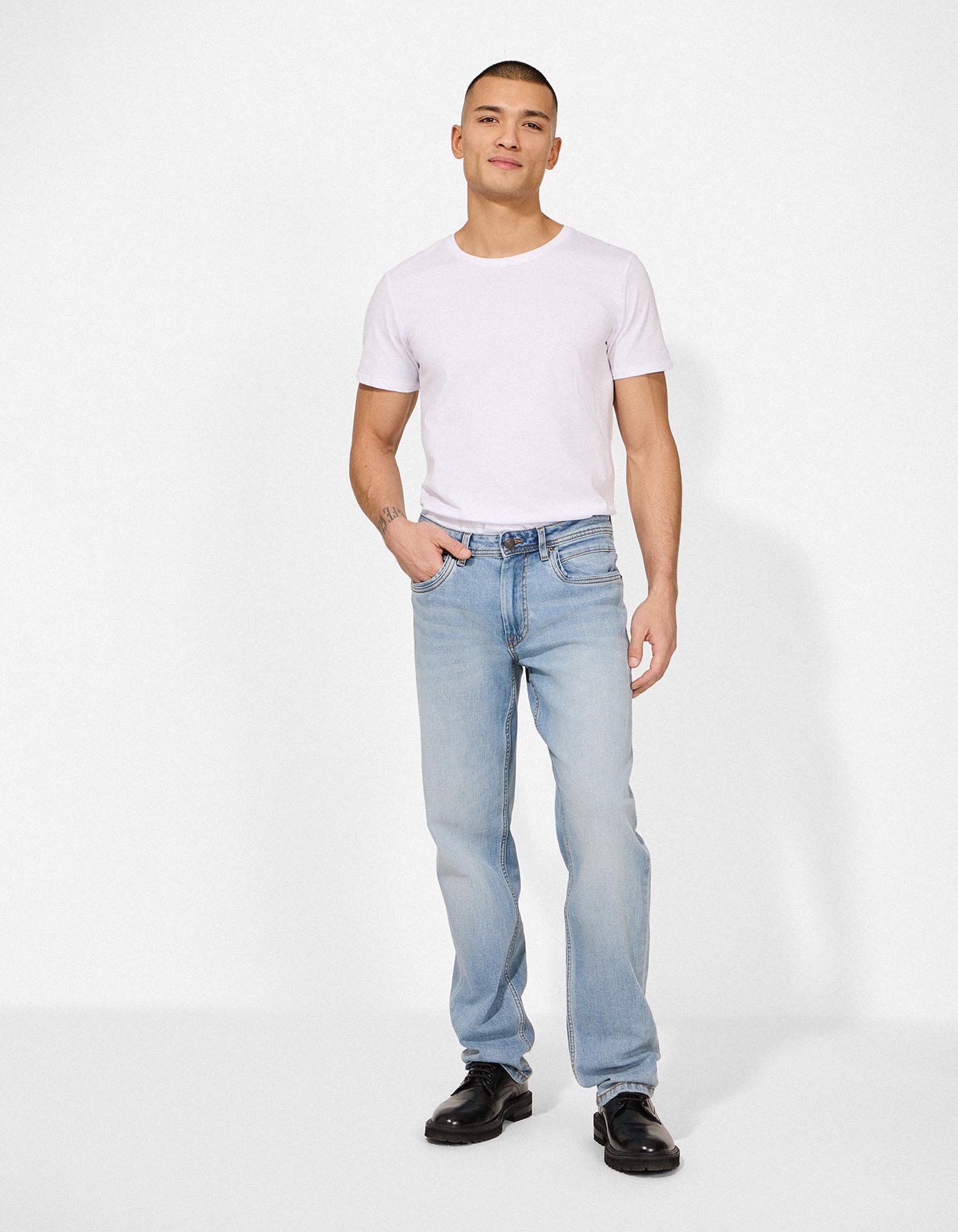 Jeans - Straight Fit - hellblau