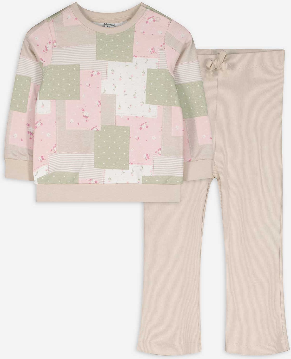 Pyjama Set aus Shirt und Hose - weiß