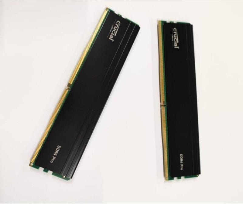 Memoria RAM Crucial Pro CP16G4DFRA32AT 16GB 1x16GB DDR4 3200MHz DIMM 1,2V
