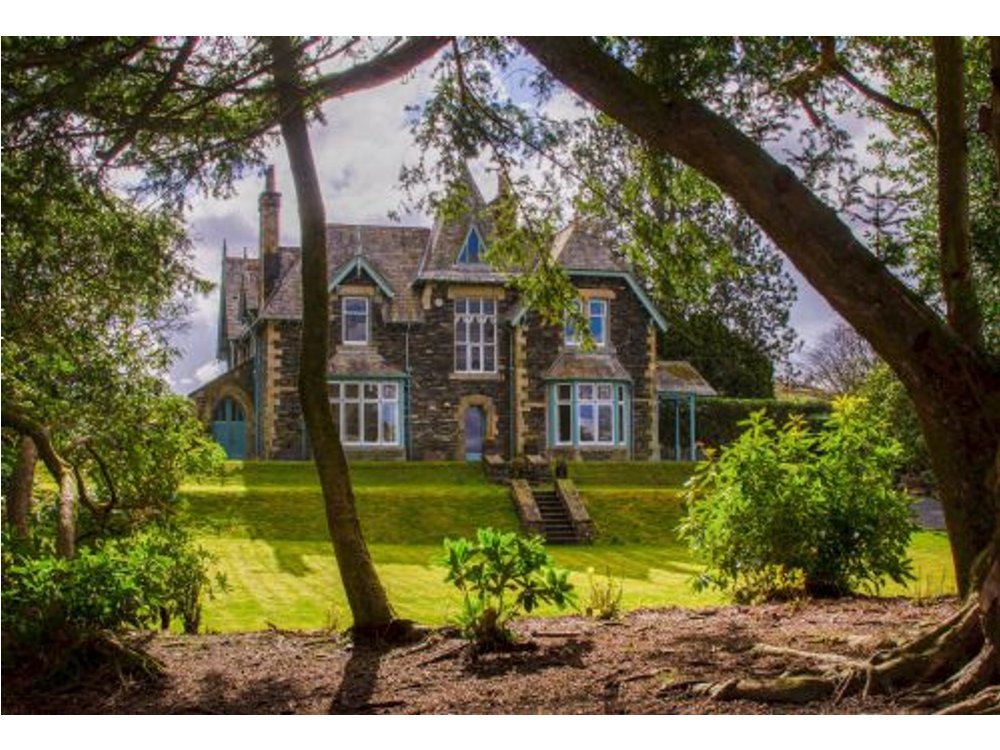 Birkdale House