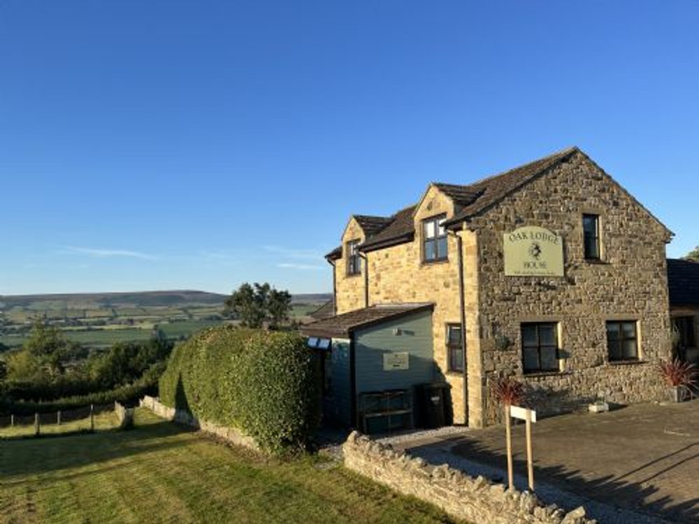 Oak Lodge House