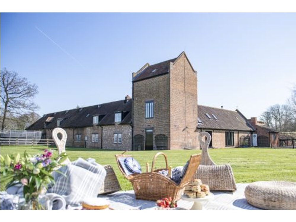Willowgarth House