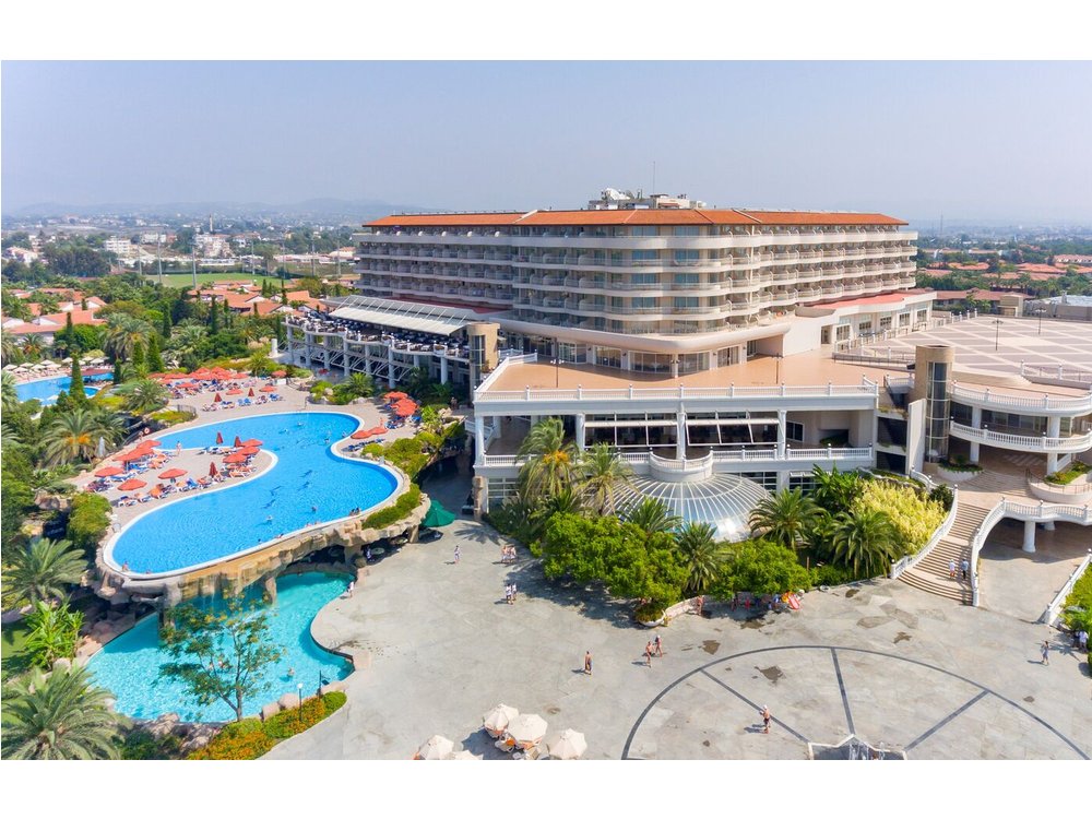 Starlight Resort Hotel