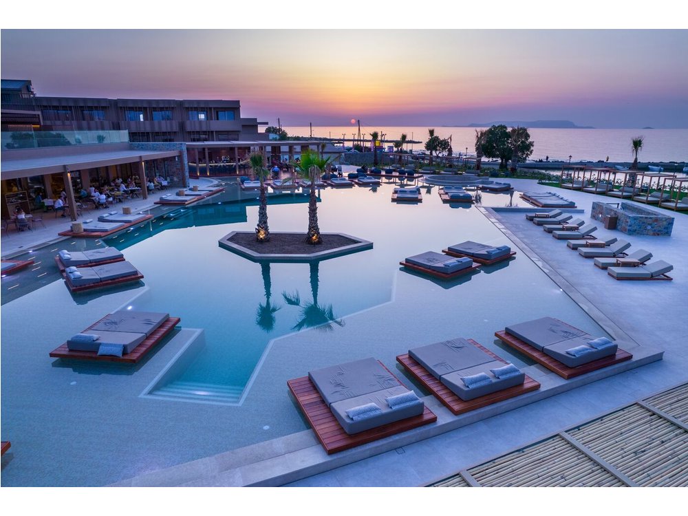 Senseana Sea Side Resort and Spa