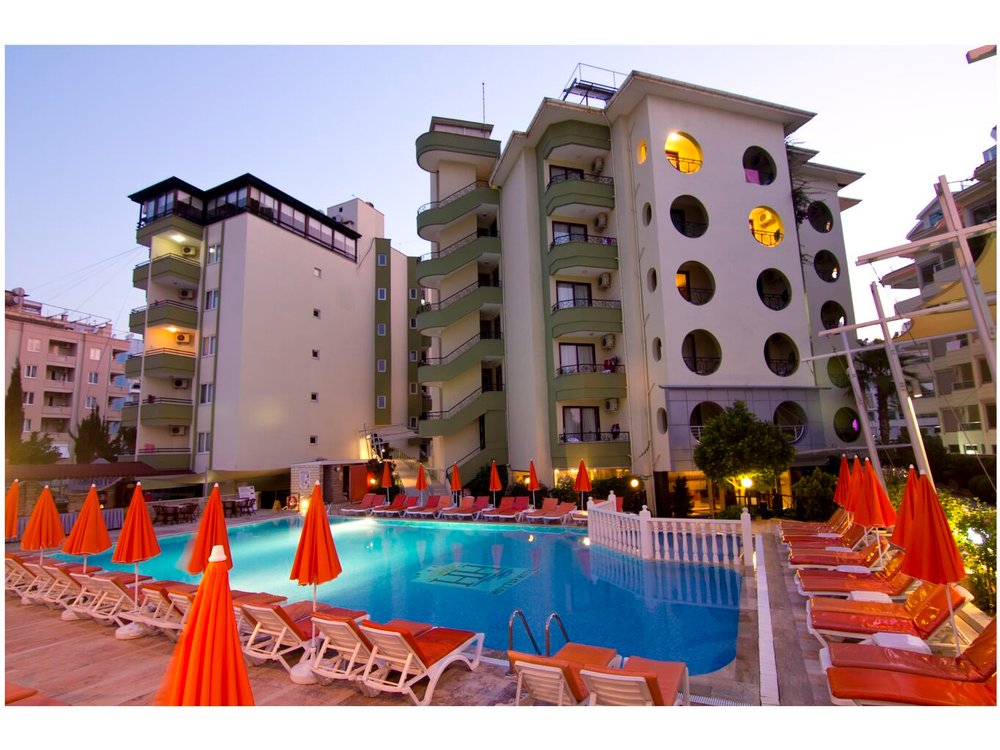 Kaila Krizantem Hotel