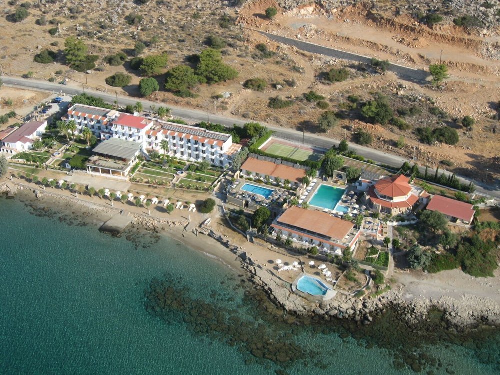 Ilyssion Hotel