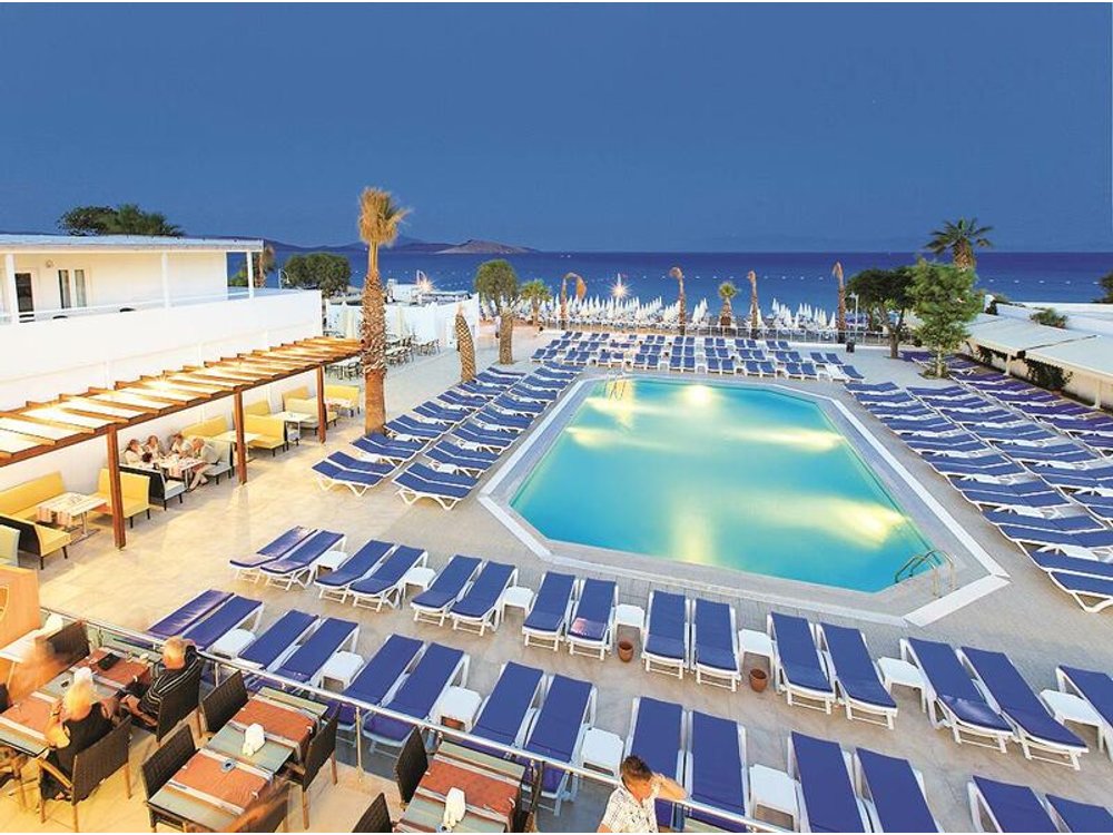 Petunya Beach Resort