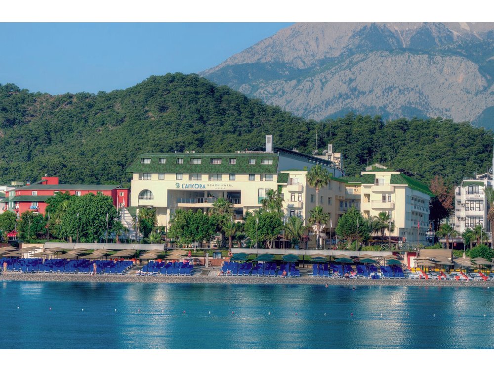 Lancora Beach