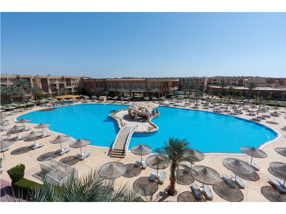 Parrotel Lagoon Resort