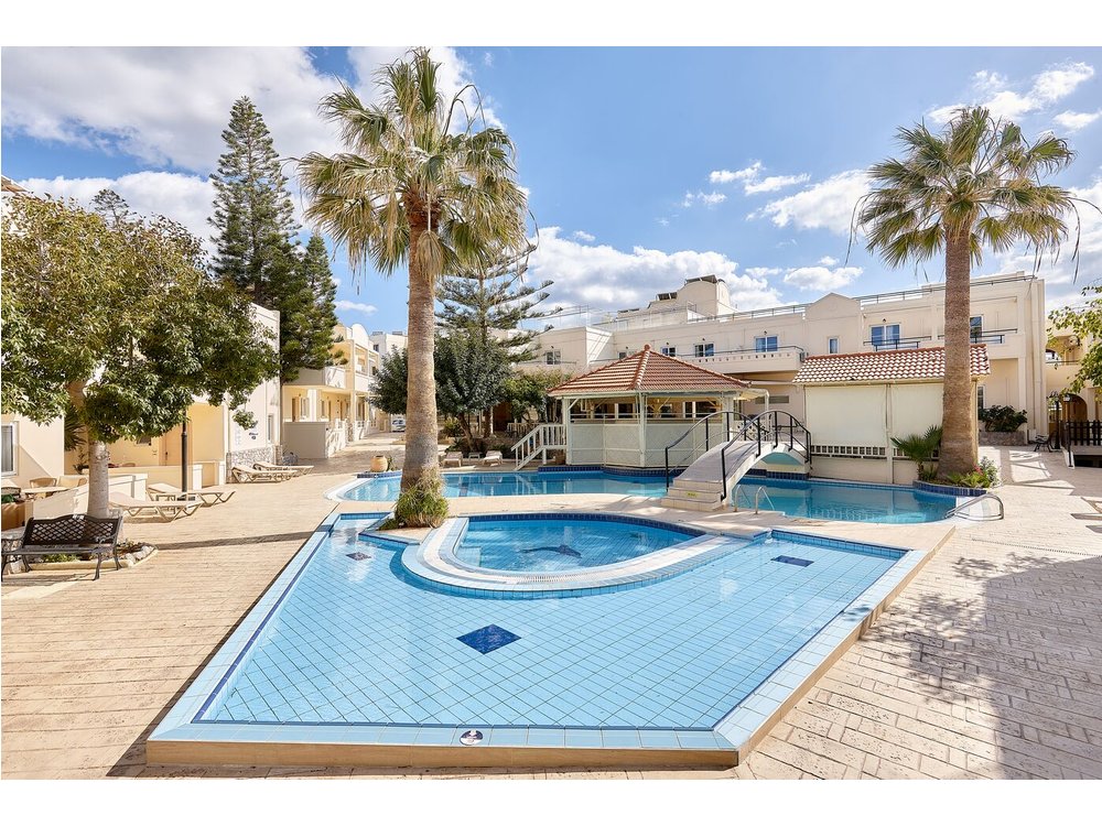 St. Constantin Hotel