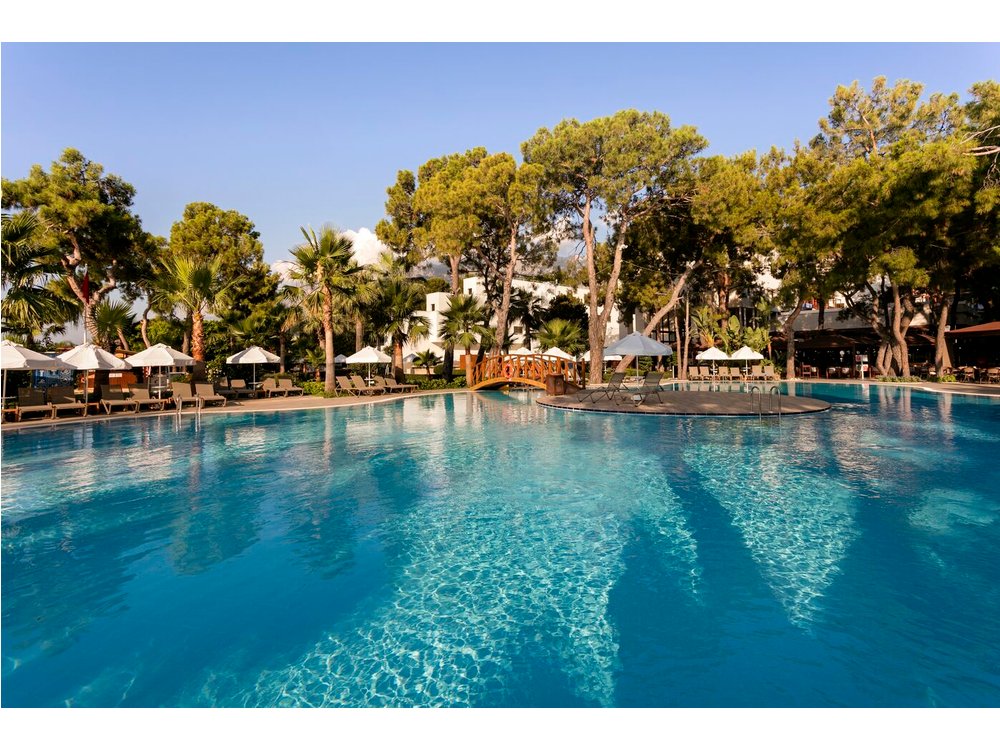 Seven Seas Hotel Life