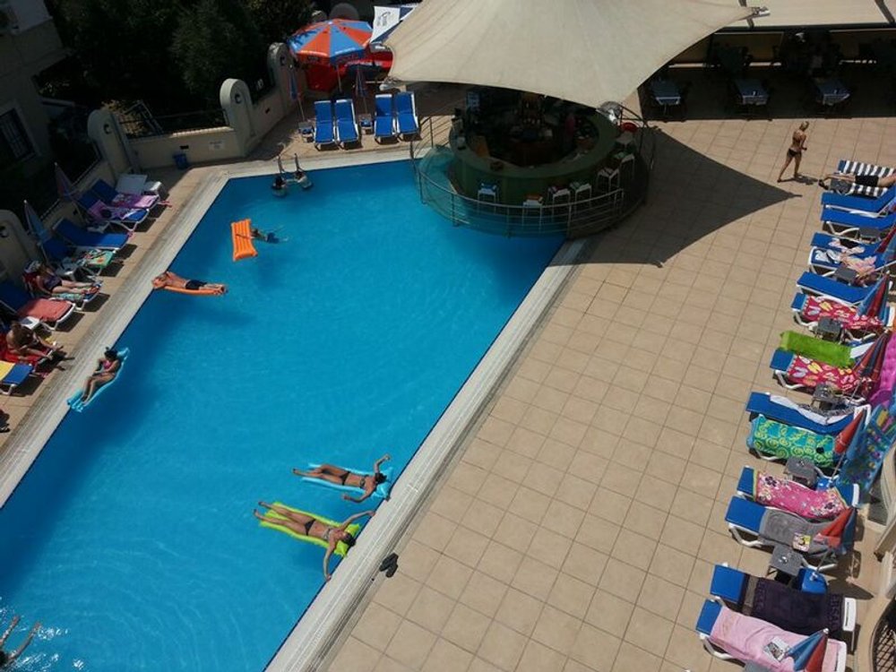 Club Karakas