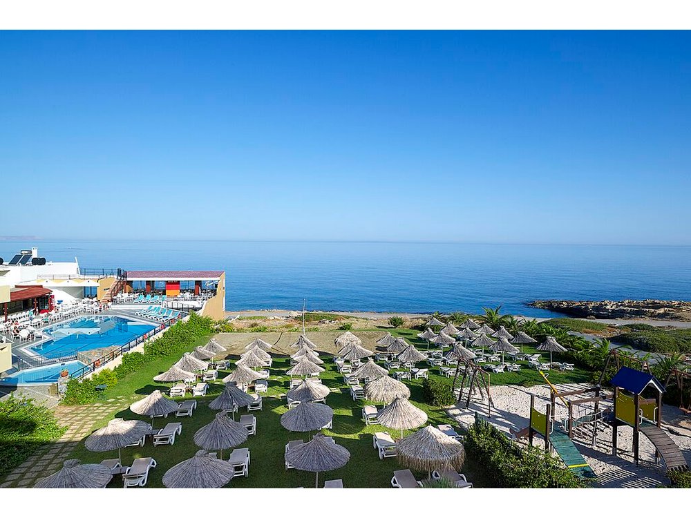 Sissi Bay Resort