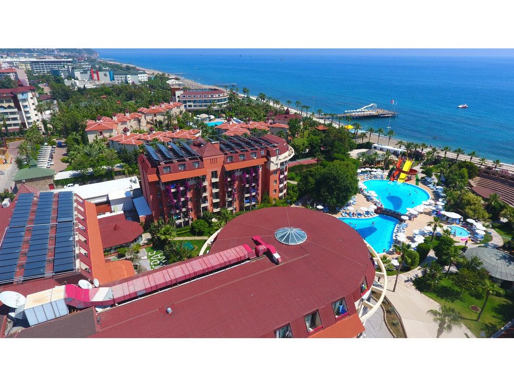 Palmeras Beach Hotel