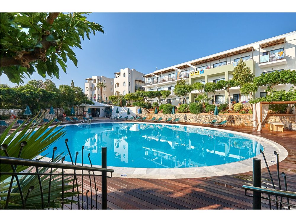 Arminda Hotel