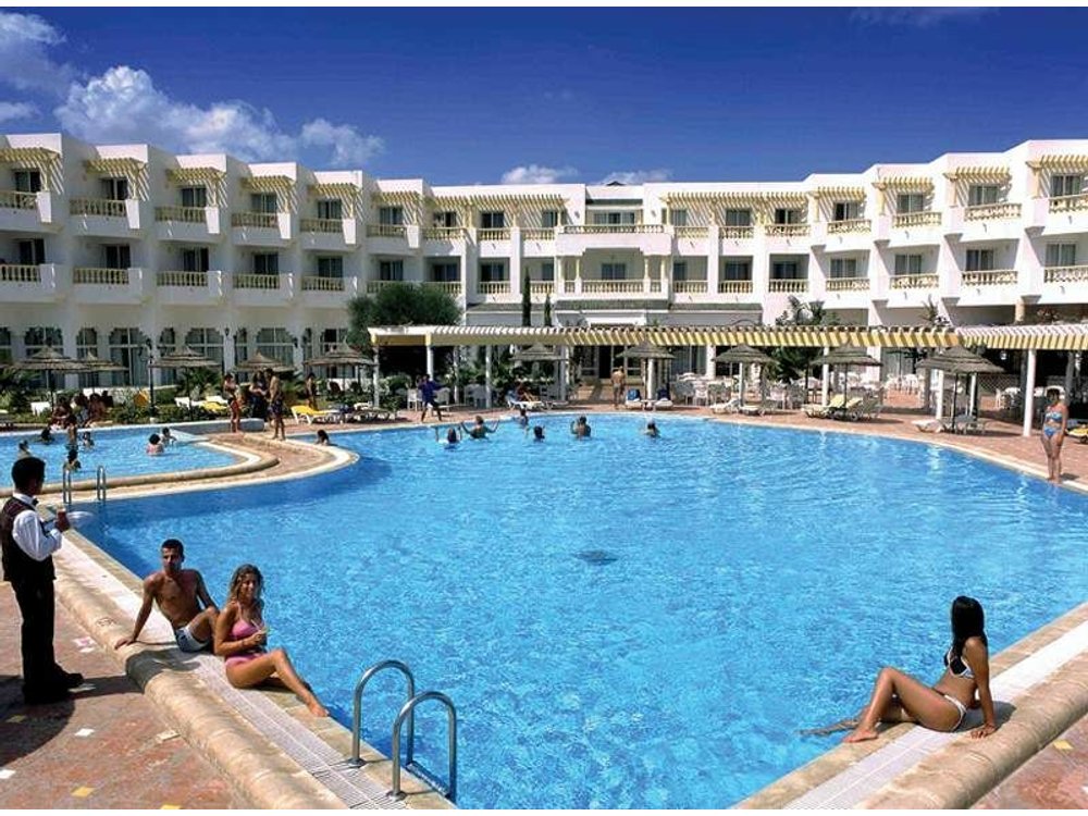 Houda Yasmine Hammamet