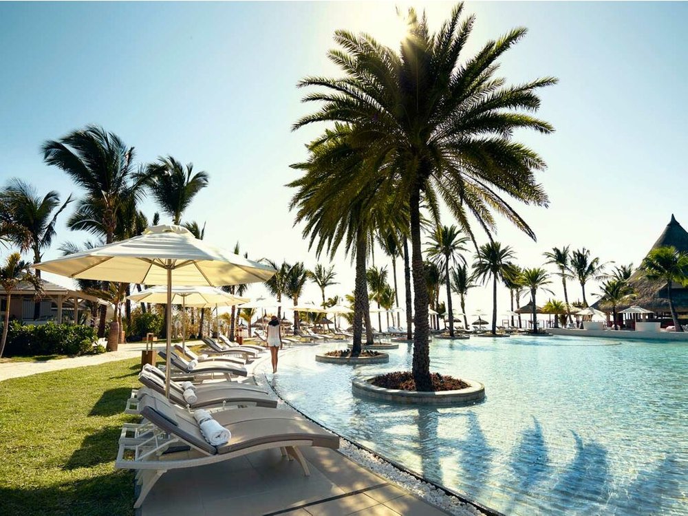 Lux* Belle Mare Villas