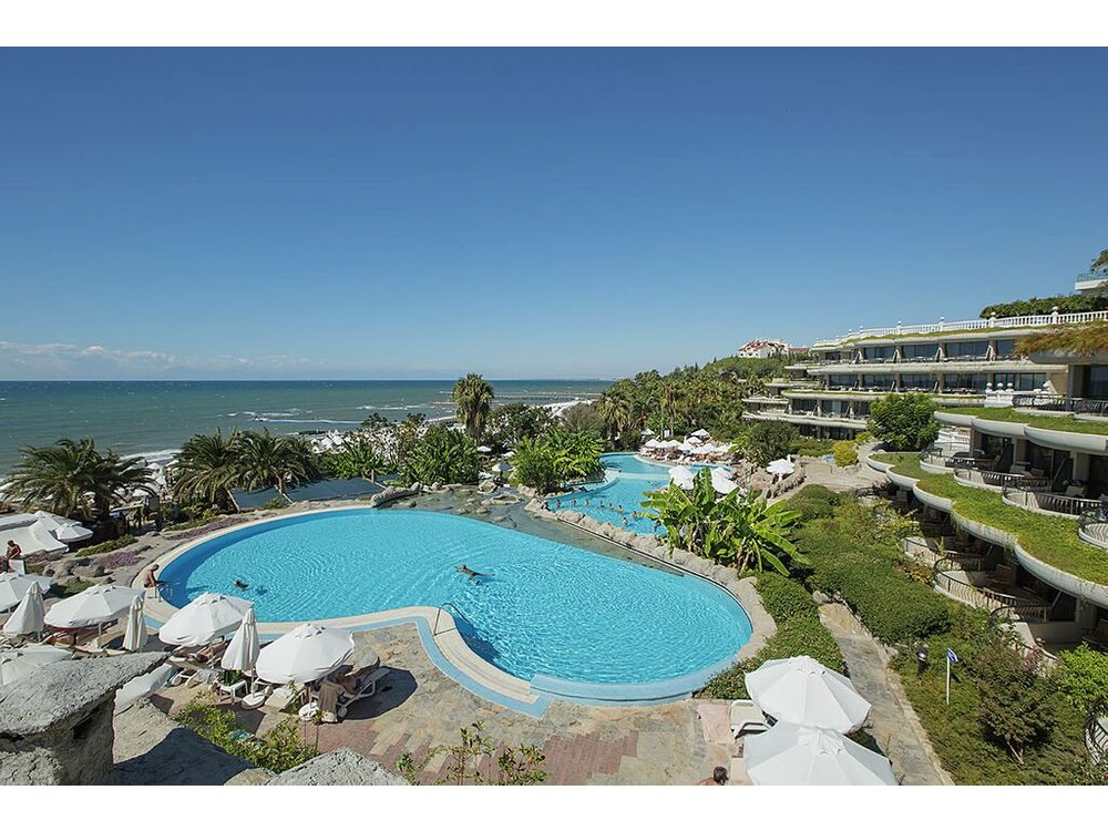 Sunrise Queen Luxury Resort and Spa