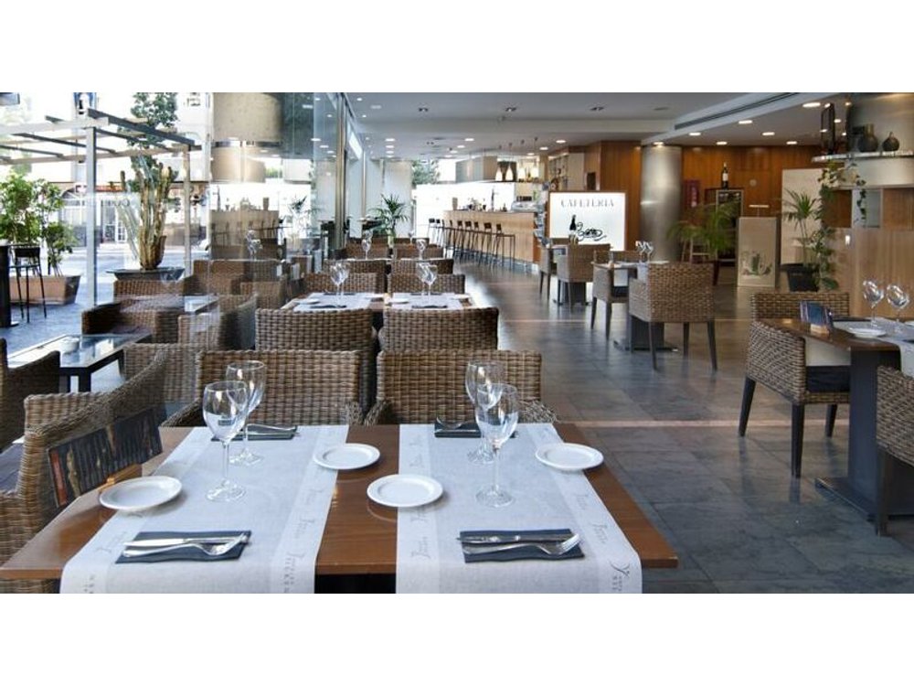 Sercotel Malaga (ex Silken Puerta)