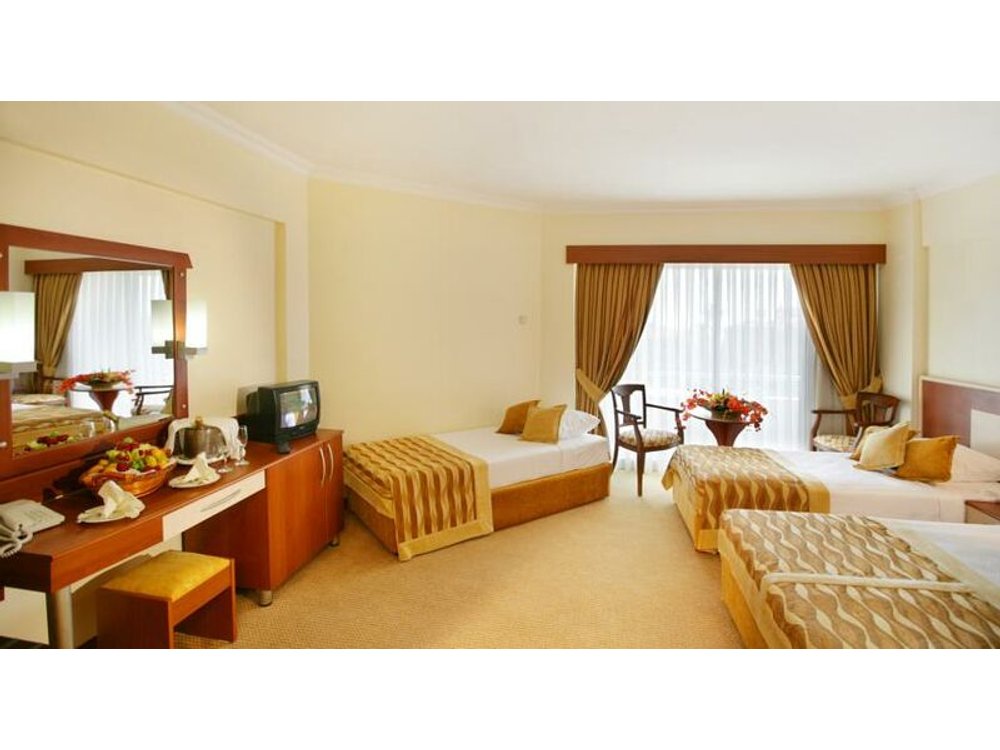 Saphir Hotel and Villas
