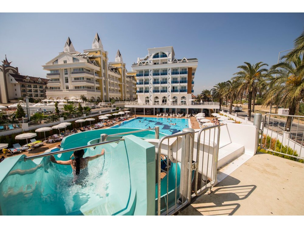 Palm World Resort and Spa