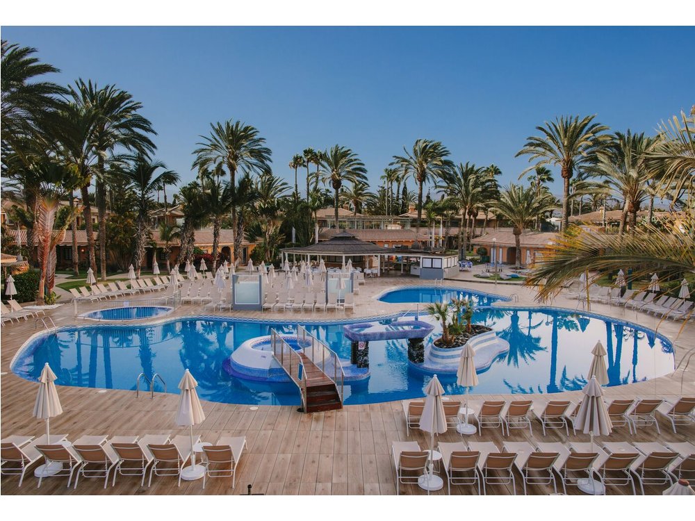 SUITES and VILLAS by Dunas