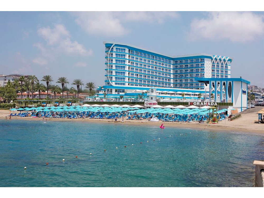 Granada Luxury Beach