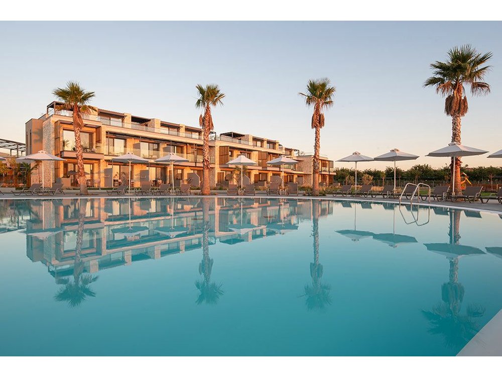 Portes Lithos Luxury Resort