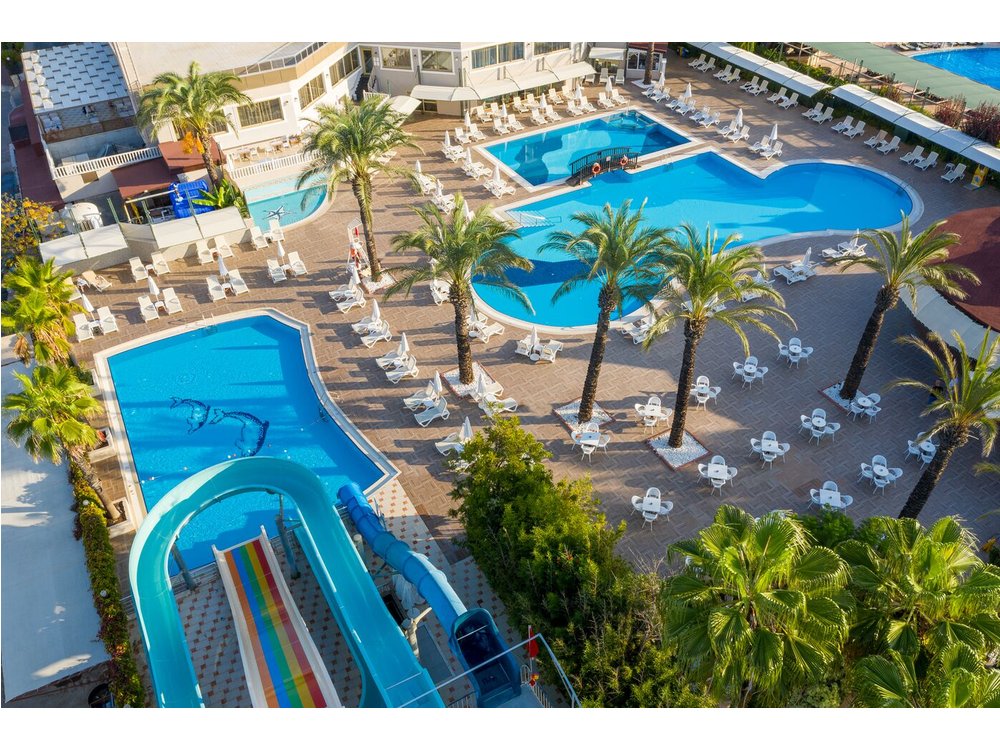 Aydinbey Famous Hotel