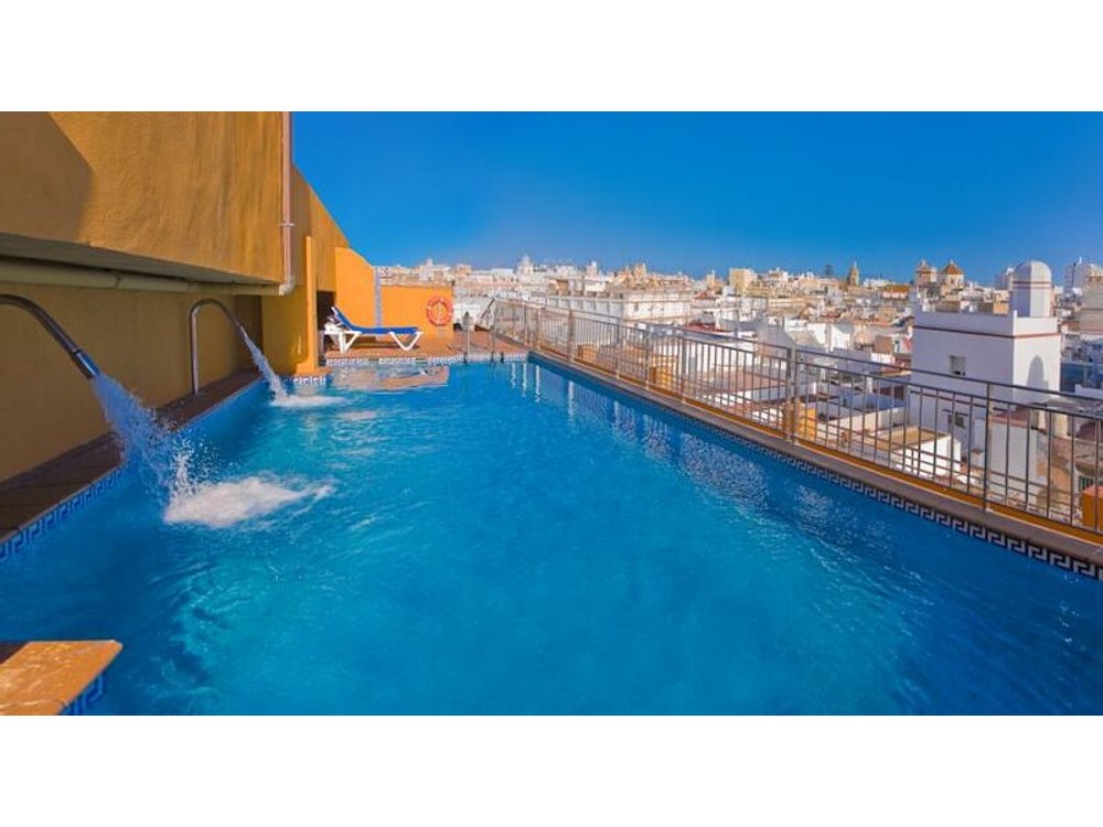 Spa Senator Cadiz