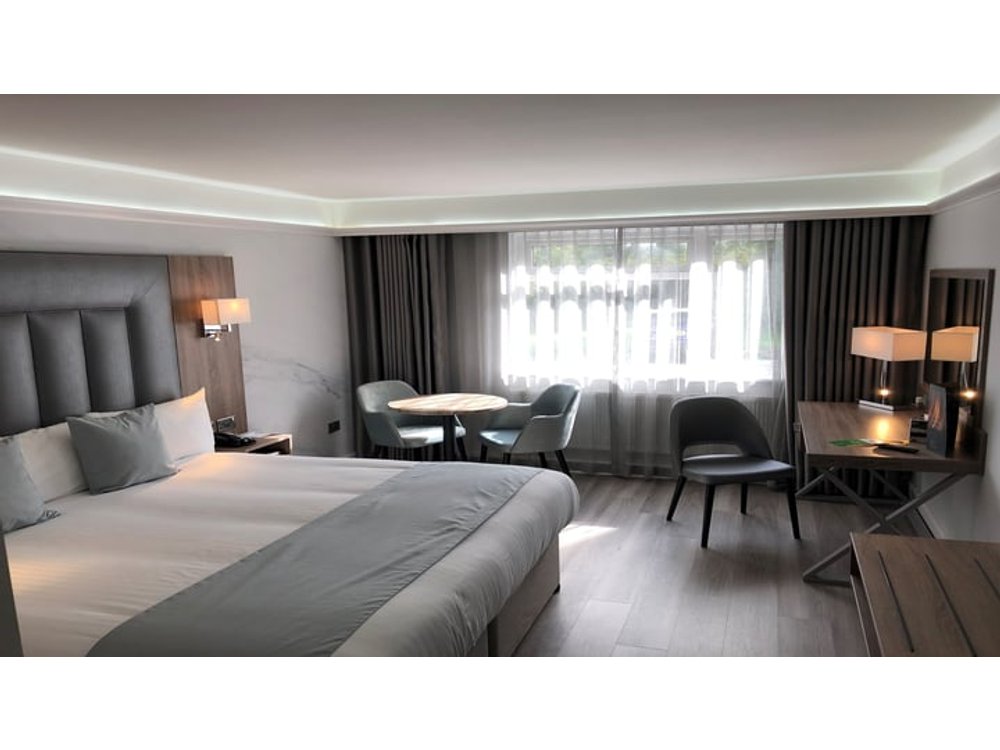 Best Western Premier Heronston Hotel & Spa