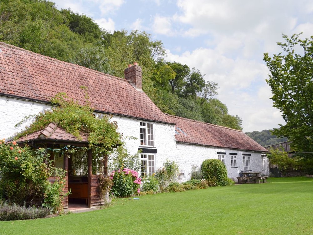 Ashberry Retreats - Ashberry Farm Cottage