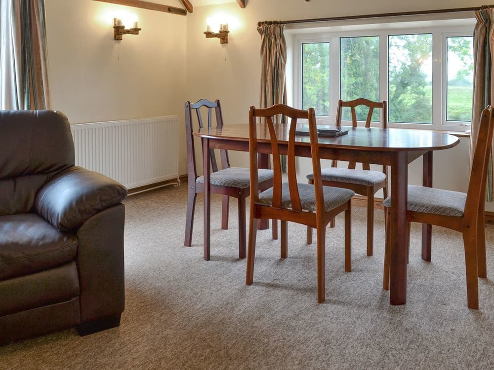 Moor Farm Stable Cottages - Stable Cottage 8