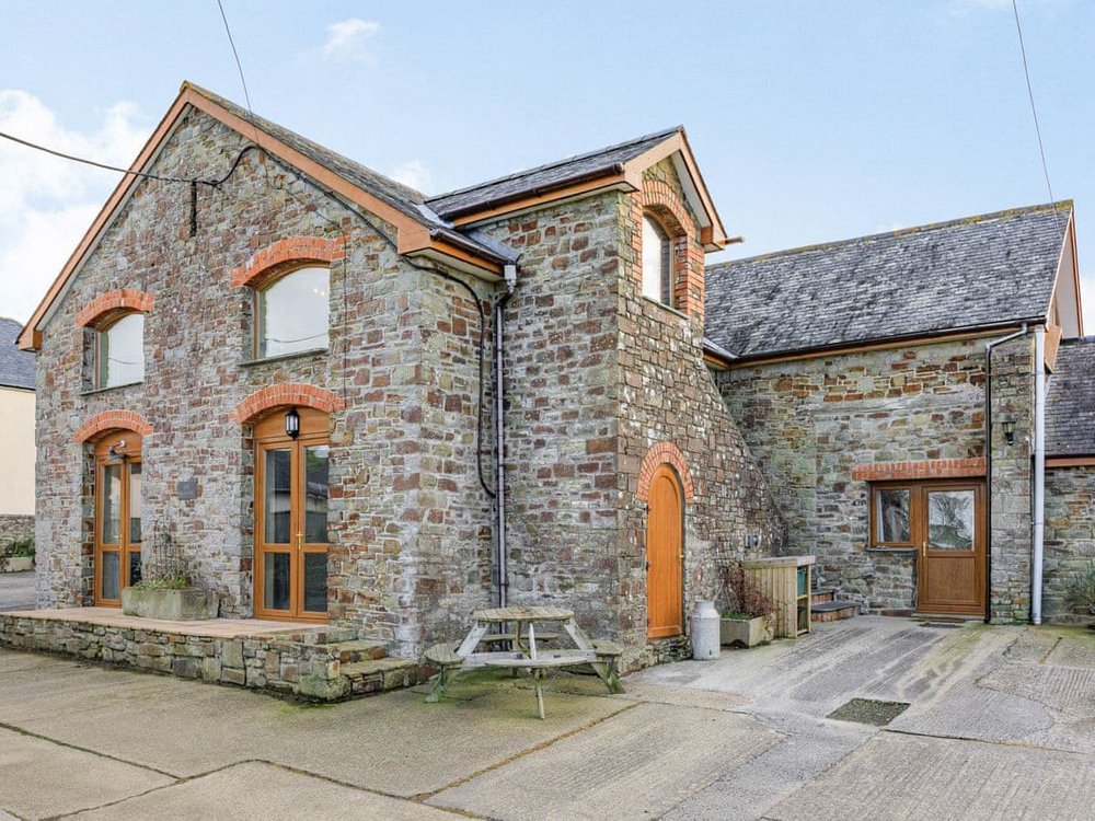 Oldiscleave Farm Cottages - The Granary