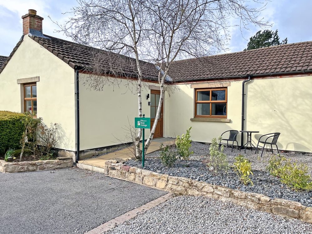 Hillcrest Country Park - Rose Cottage