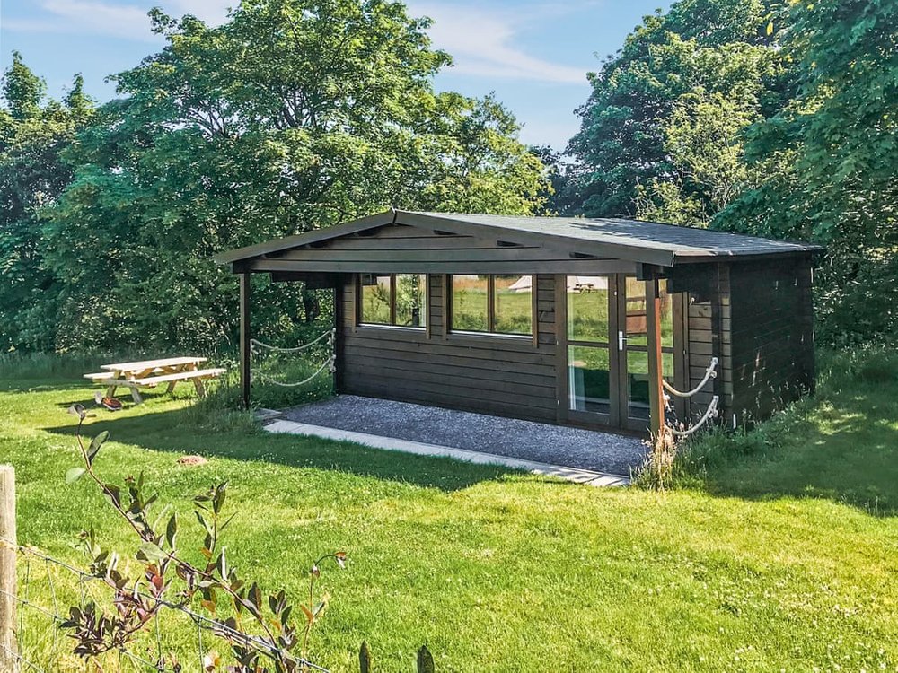 Wild Meadow Camping - Fisherman's Cabin