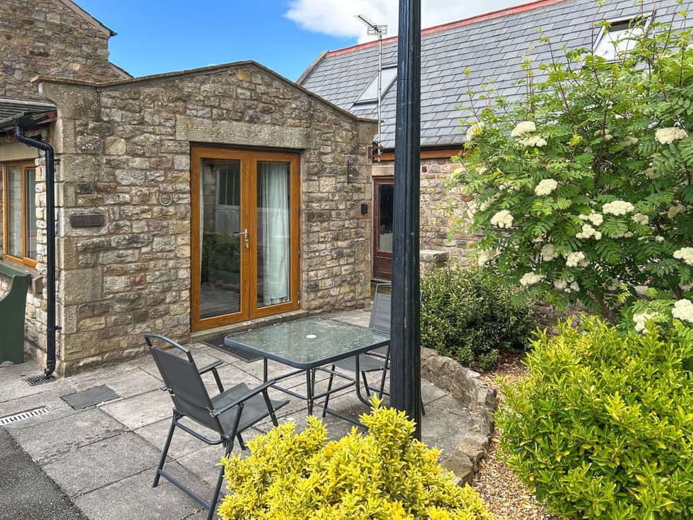 Stanley Lodge Farmhouse - Ivy Cottage
