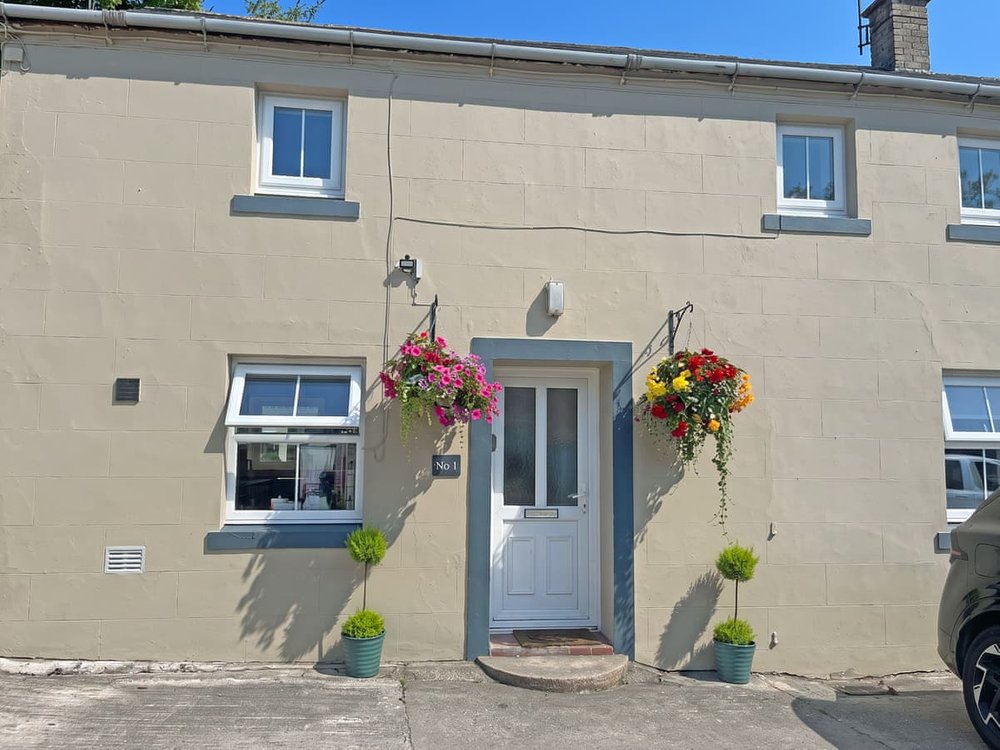 Waverton Retreats - Waverton Hall Cottage