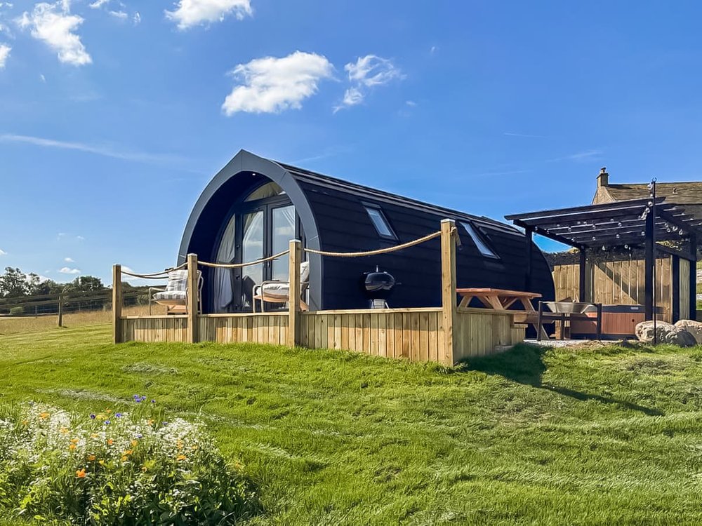 Long View Luxury Glamping - Curlew