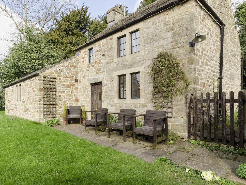 Church Bank Cottages - Highbury Cottage