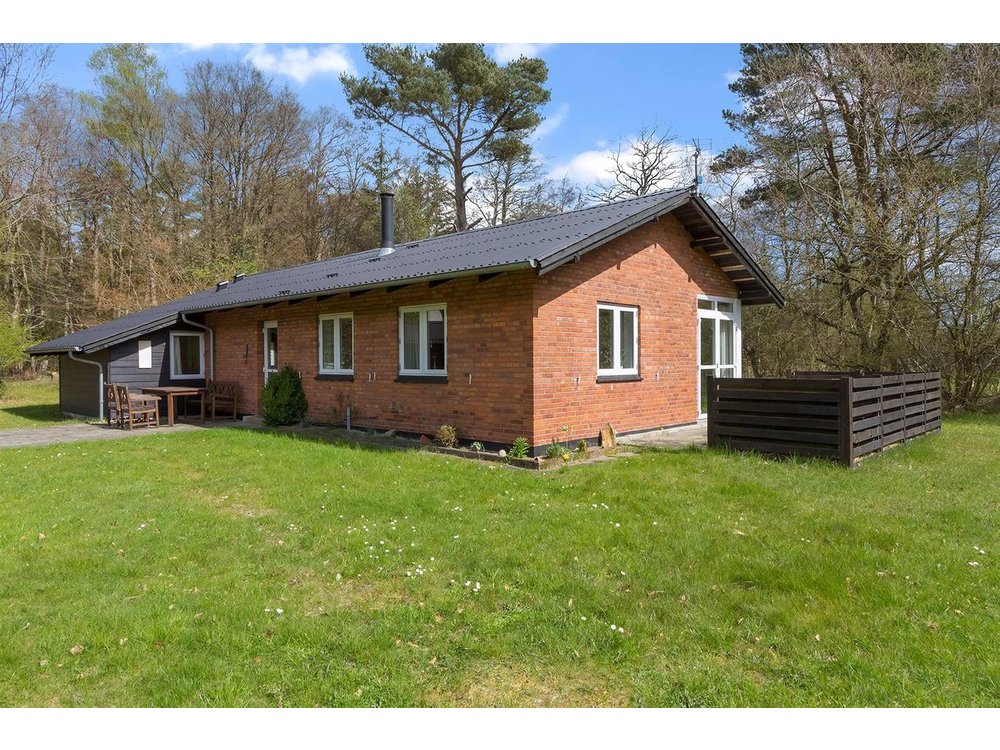 Holiday home in Hou from £47 per night