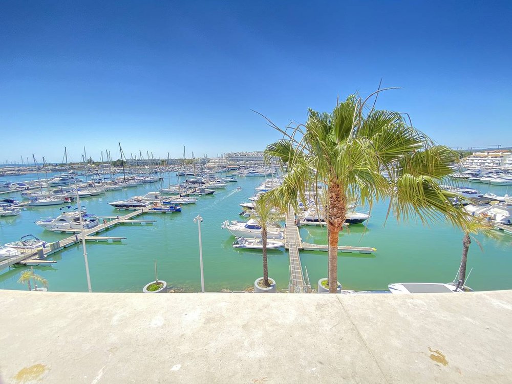 Holiday apartment in Quarteira from £38 per night