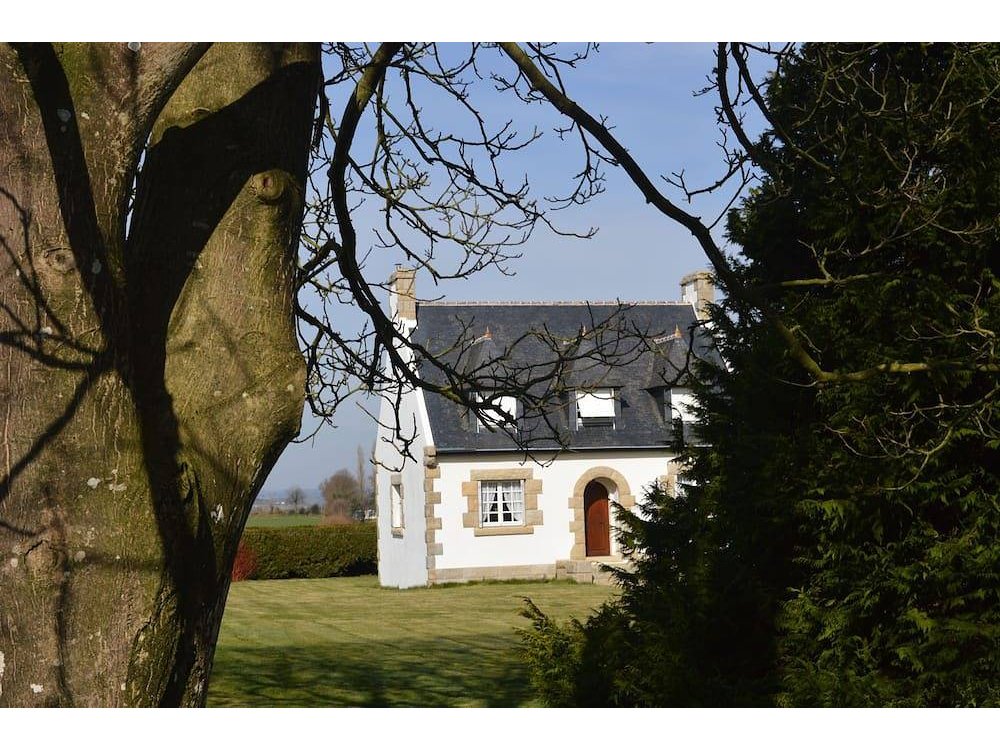Holiday home in Gouézec from £53 per night
