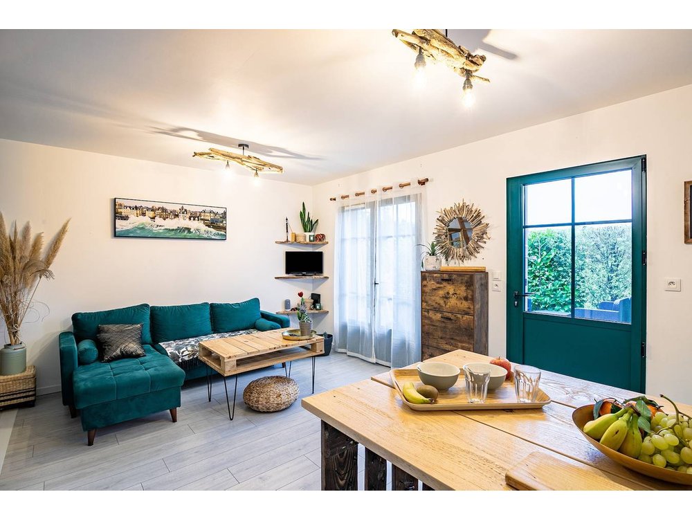 Holiday home in Cancale from £55 per night