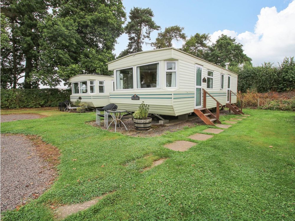 Camping in Midlands from £61 per night