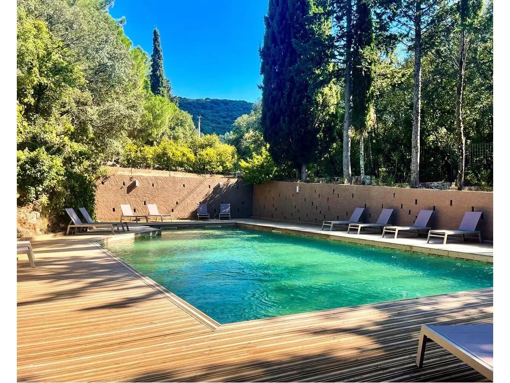 Holiday home in Sartène from £45 per night