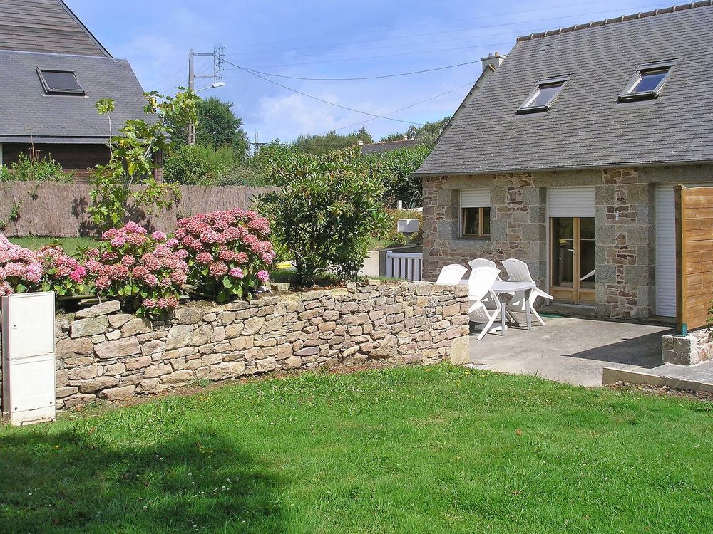 Holiday home in Pléhédel from £54 per night